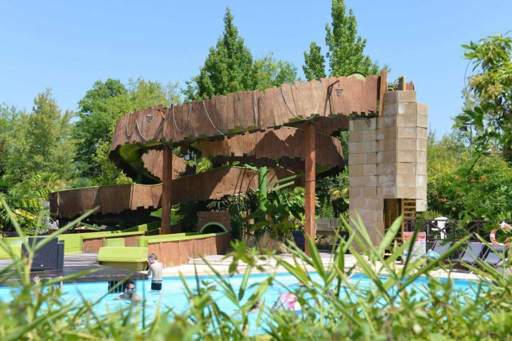 Hotel Kampaoh Mézos Exterior foto